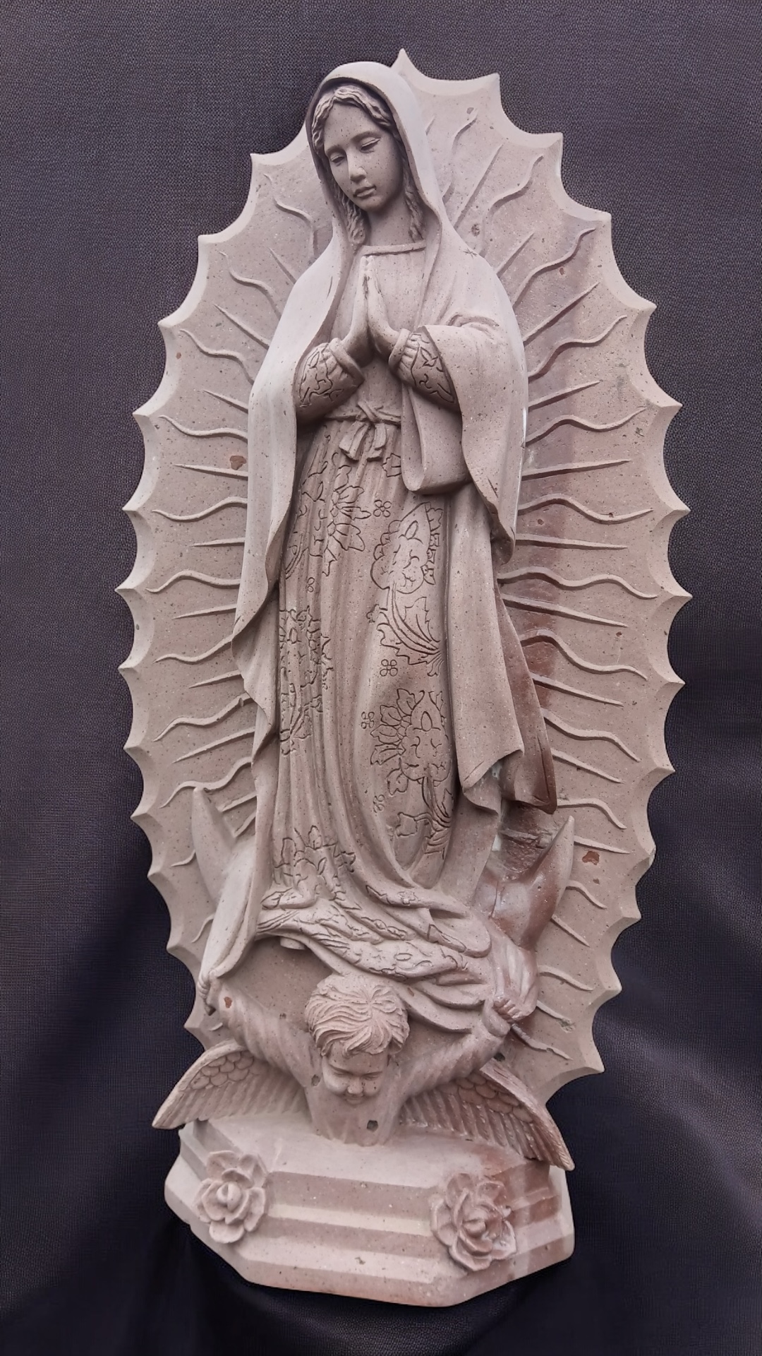 Vergen con decoracion